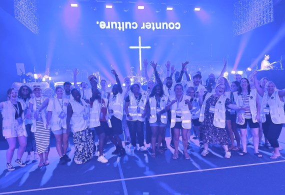 Praying with a generation at Limitless